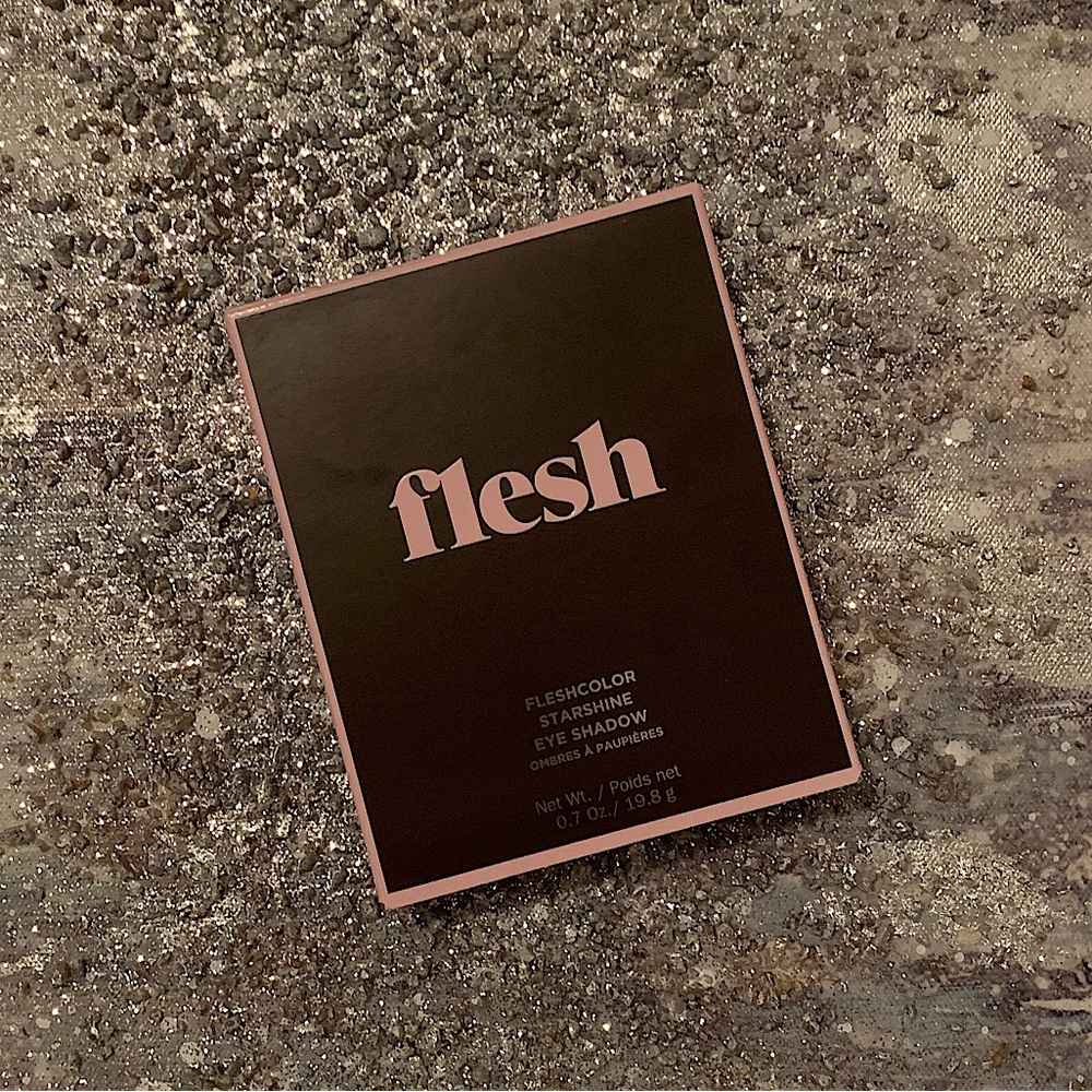BNIB Flesh Made in Italy in Starshine Eye Shadow Shimmer and Mattes
